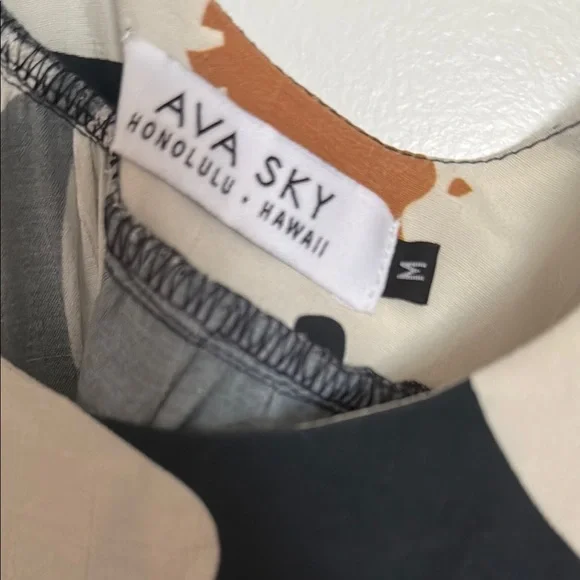 Ava Sky Black and Cream Floral Maxi Dress - Picture 2 of 3